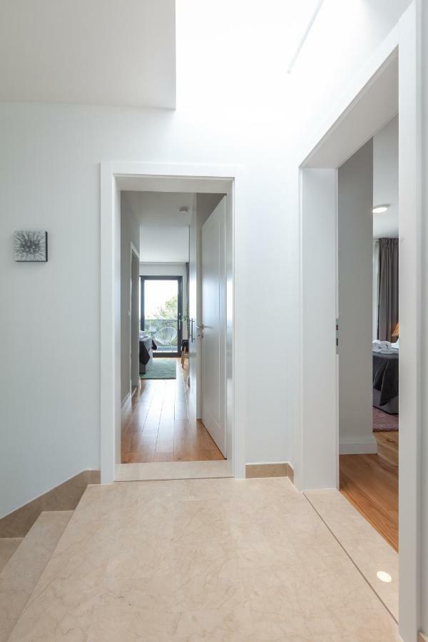Mira With Fantastic Sea View Villa